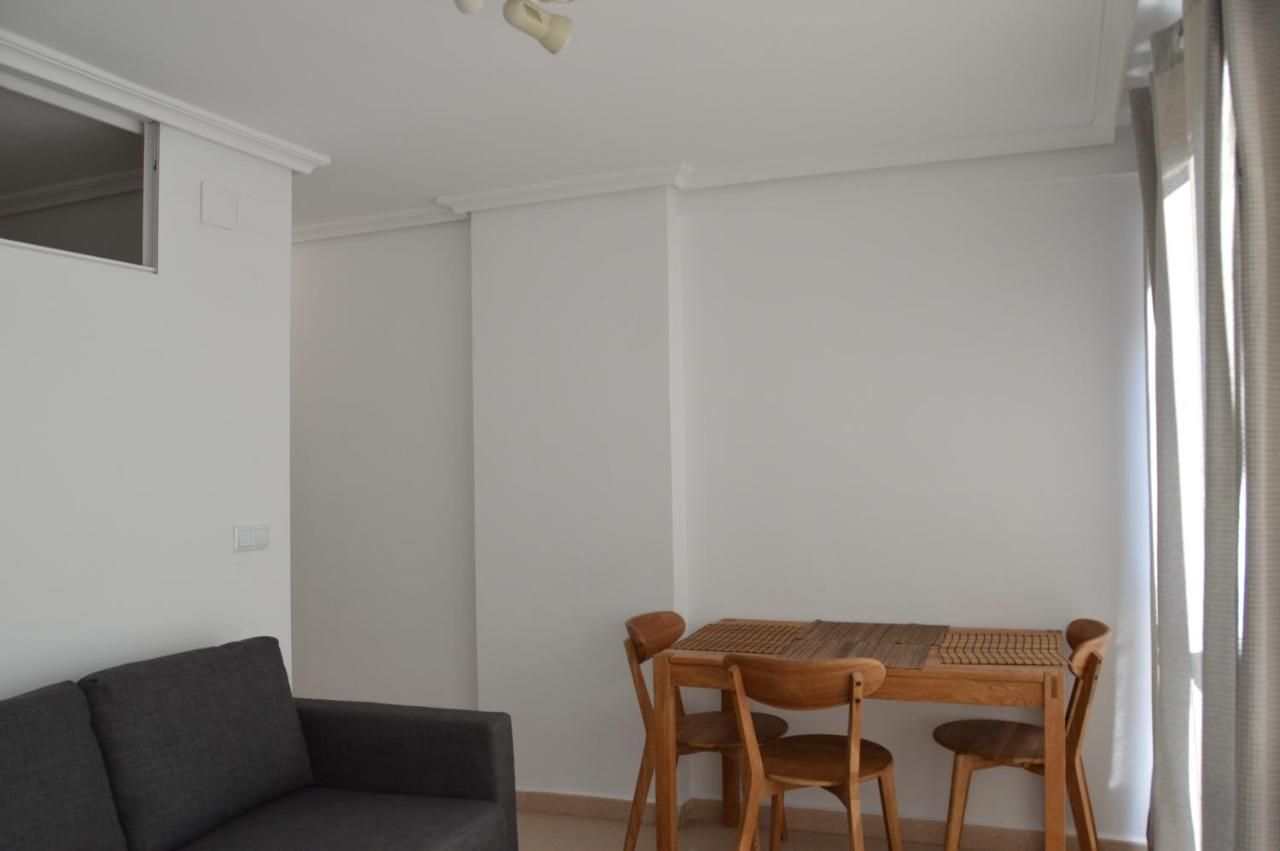 Apts Ara With Pool Benidorm